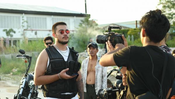 Rapper Ruthko on the set of his music video